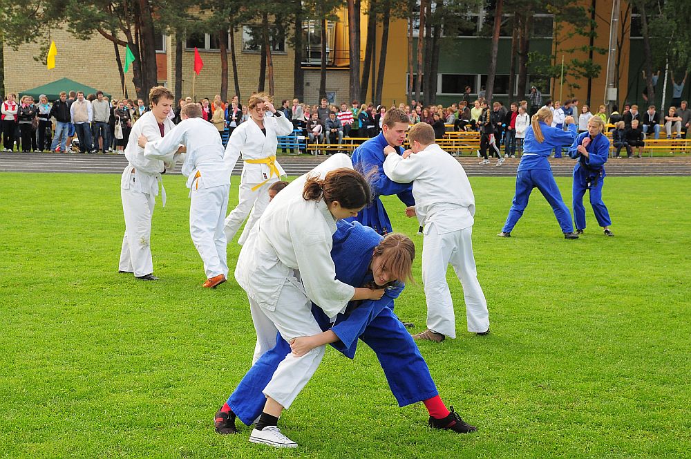 Dziudo sportininkai - aktyvūs įvairaus lygio varžybų dalyviai. V. Naujiko nuotr.