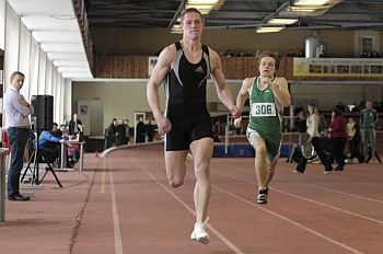 Priekyje bėga VU lengvosios atletikos rinktinės narys A. Ridikas, nuotrauka A. Četkausko