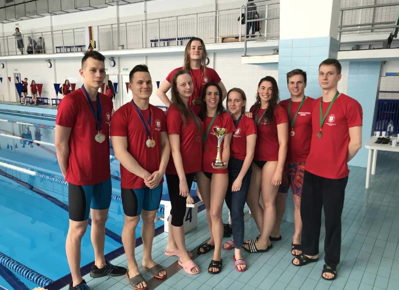 2018 04 21 LT studentu plaukimo cempionatas